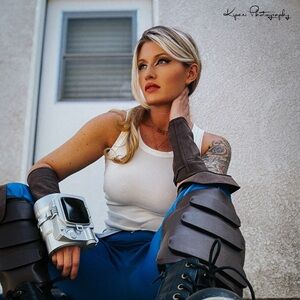 Meet your Posher, Tiffany